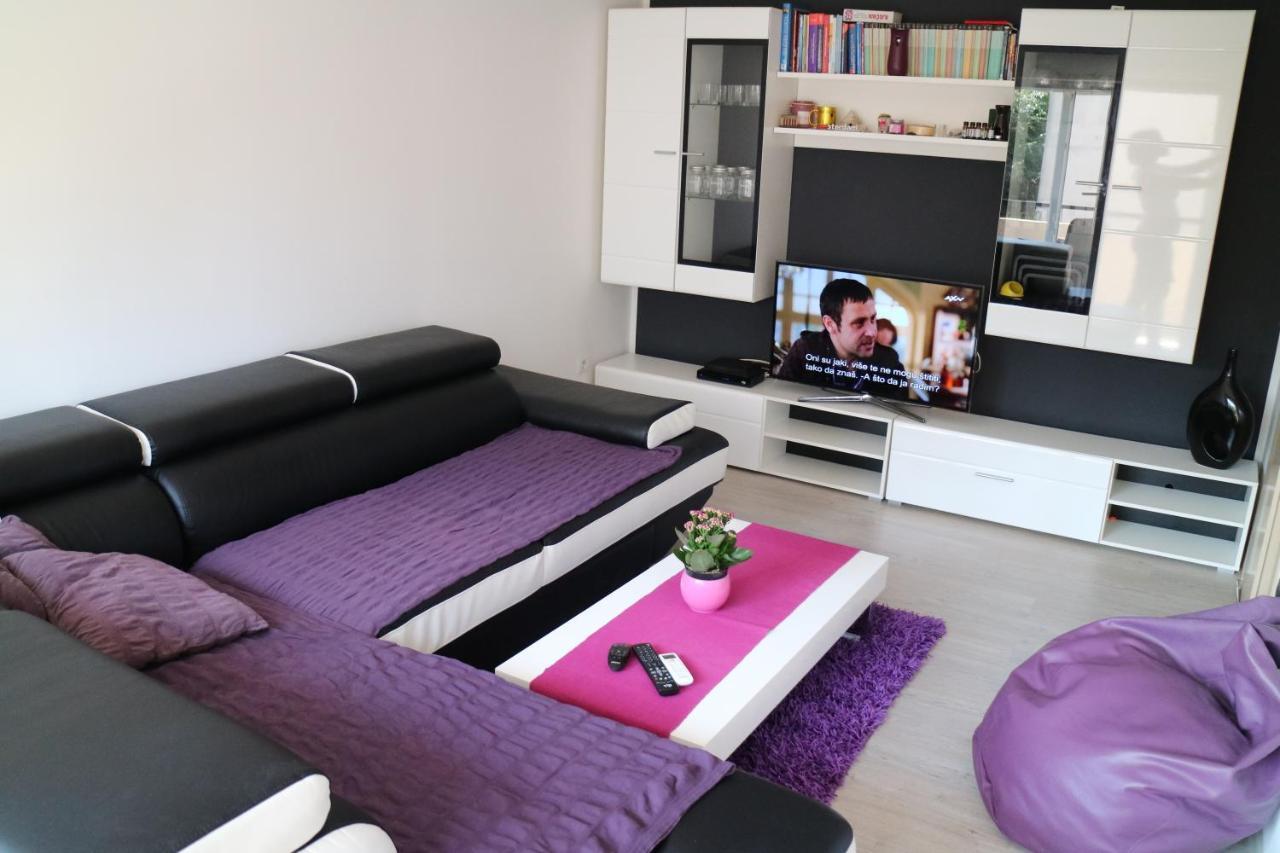 شقة Apartman Mark بولا المظهر الخارجي الصورة