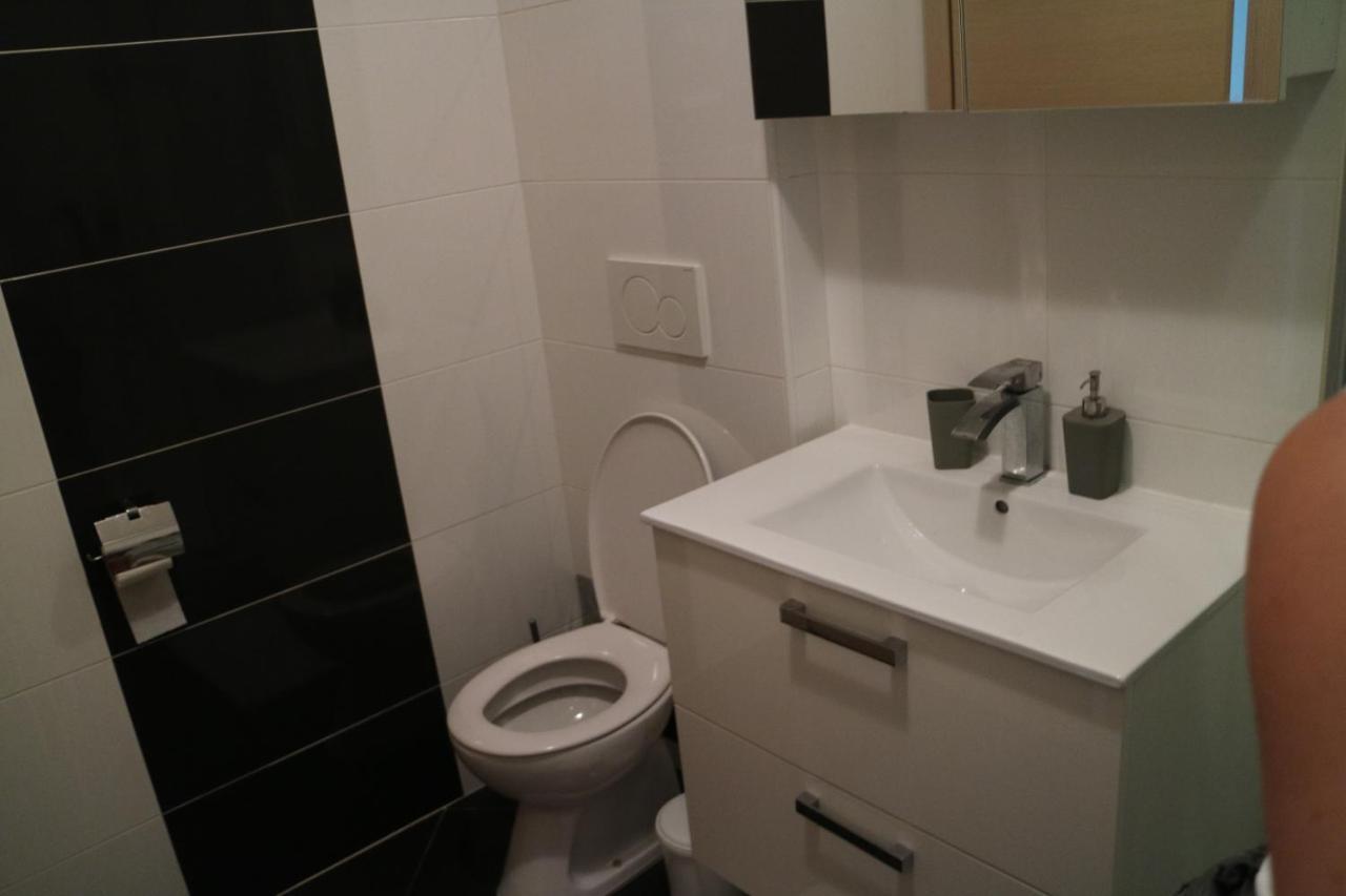 شقة Apartman Mark بولا المظهر الخارجي الصورة